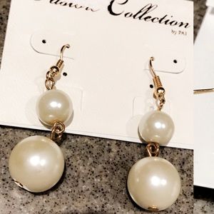 PEARL EARRINGS
